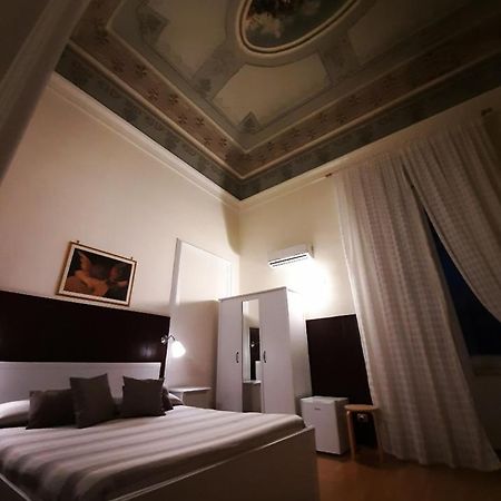 Dimora Novecento Bed & Breakfast Catania Exterior foto